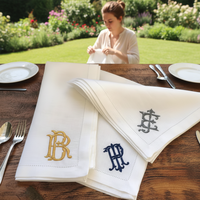 Serviettes en lin brodées sur mesure, style classique, réutilisables, avec ourlet festonné, pour les présentations sur la table à dîner