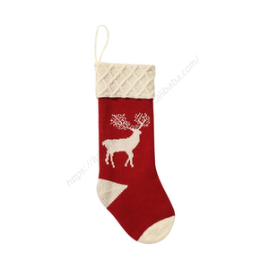 Chaussettes de Noël en gros, grandes chaussettes tricotées de 18 pouces, rouges/vertes, avec rennes et flocons de neige, décorations de Noël pour les fêtes de famille - Product Image 3