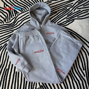 Set Tuta Vintage Personalizzata con Stampa Serigrafica, Stile Y2K Streetwear, Felpa con Zip e Pantaloni Larghi in Spugna Francese - Product Image 3