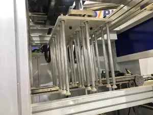 प्लास्टिक Thermoforming वैक्यूम बनाने/मोल्डिंग फल अंडा दफ़्ती ट्रे बनाने की मशीन
