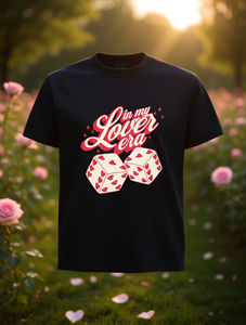 T-shirt da donna per San Valentino con stampa a cuore e dadi 'My Lover Era', casual, a maniche corte, in tessuto morbido e traspirante, vestibilità regolare - Product Image 2
