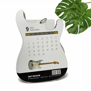 OEM impresión personalizada guitarra forma especial troquelado promocional Calendario De Adviento Maquillajr mesa pequeña Calendario de escritorio 2026 - Product Image 6