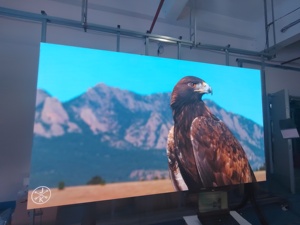 Pantalla LED COB de paso pequeño para interiores P1.25mm a todo color para publicidad con la última y más potente tecnología de pantallas LED - Product Image 6
