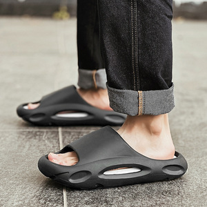 Tongs pour hommes, décontractées, pour l'intérieur et l'extérieur, semelle épaisse, légères, antidérapantes, sandales de plage, chaussures en EVA injecté, taille 40-45, blanches - Product Image 4