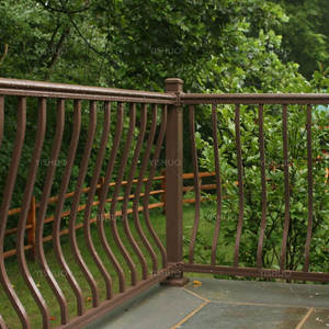 Vente chaude clôture en fer forgé à <span class=keywords><strong>l</strong></span>'épreuve <span class=keywords><strong>des</strong></span> chiens/panneaux de clôture noirs de 12 pieds prix de clôture en acier galvanisé corten - Product Image 2