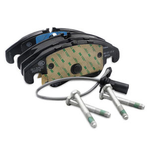 อะไหล่รถยนต์ขายส่ง ผ้าเบรกสำหรับรถยนต์ออดี้ รุ่น OEM 4G0698151D - Product Image 2