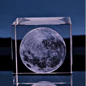 Cubo de Cristal Transparente Grabado al por Mayor, Cubo de Cristal en Blanco de Alta Calidad, Venta Caliente - Product Image 1