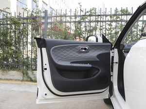 Dongfeng Yipai <span class=keywords><strong>Nano</strong></span> 01 2026 Loved 330, Puertas sin Marco, Manijas Ocultas, Luces LED, Pintura de Doble Tono, Estilo Juvenil, Vehículo Eléctrico - Product Image 6