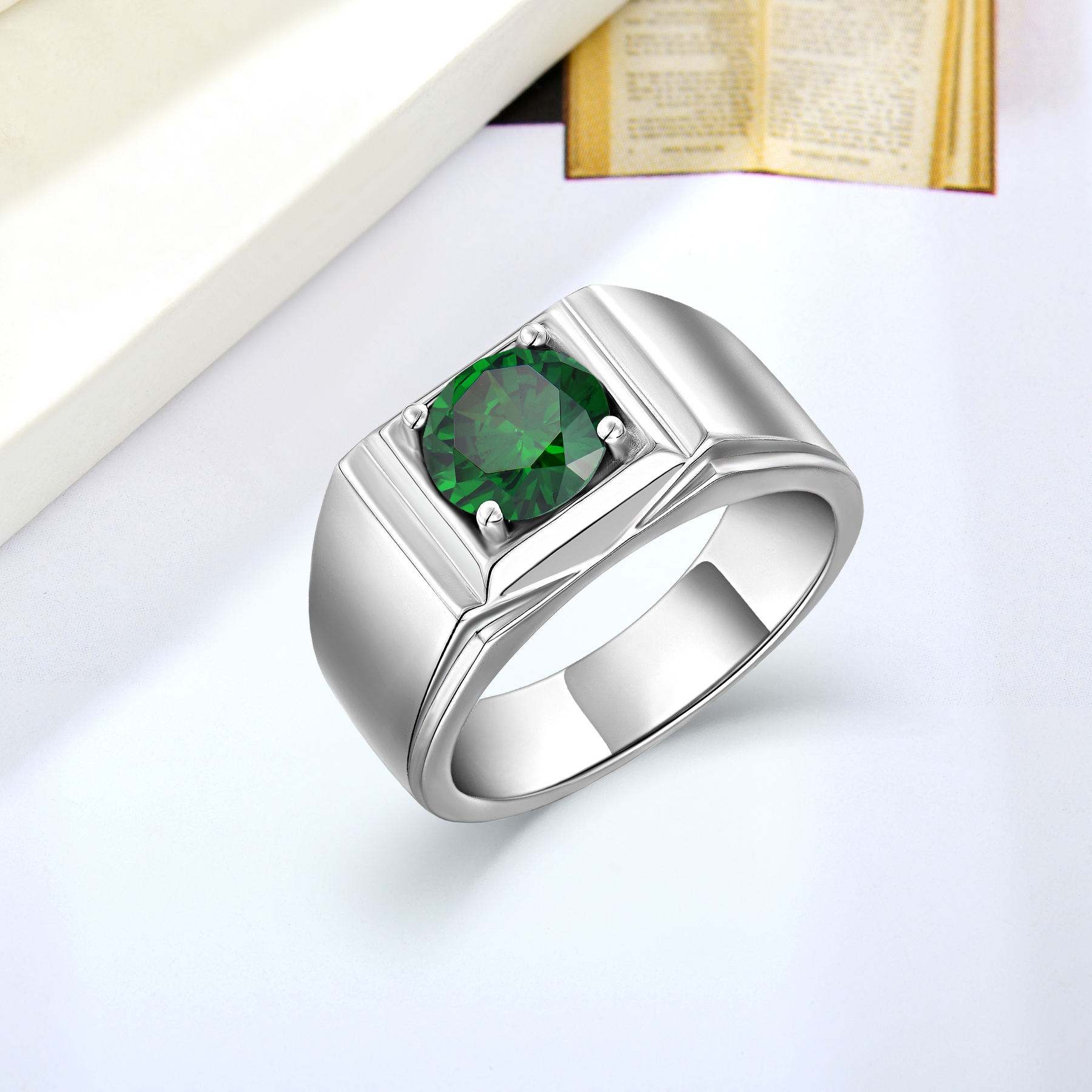 925 Sterling Silver Men Ring with Cubic Zirconia Green Stone