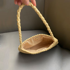 绣花编织草制成的复古手提包，适合海边度假和海滩使用 - Product Image 6