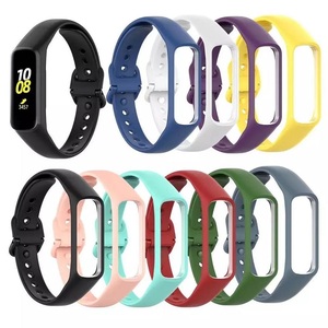 Pour <span class=keywords><strong>Samsung</strong></span> <span class=keywords><strong>Galaxy</strong></span> <span class=keywords><strong>fit</strong></span>-<span class=keywords><strong>e</strong></span> R375 Sport Bracelet intelligent de remplacement Bracelet de montre en Silicone de Style officiel de couleur unie - Product Image 1