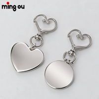 Porte-clés en métal en forme de cœur personnalisé, design romantique, fabrication directe d'usine, porte-clés en métal en forme de cœur pour la Saint-Valentin