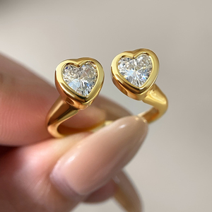 Bague de fiançailles en forme de cœur avec zircone cubique, plaquée or 18 carats, sertie de pierres, bague romantique tendance pour femme - Product Image 1
