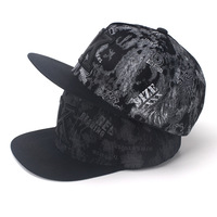 Casquette de baseball personnalisée avec lettres brodées, style hip-hop, visière plate, snapback réglable, unisexe, style punk urbain, vente en gros