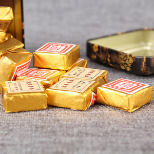 ชาอู่หลงยูนนาน 100 กรัม บรรจุภัณฑ์สวยงาม ชาอู่หลงจากต้นไม้โบราณ ชาผู่เอ๋อร์สุก ก้อนทองขนาดเล็ก กล่องของขวัญ - Product Image 2