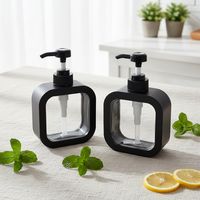 Nouvelle conception, bouteille carrée en PET noire de 300 ml et 500 ml |   Sérigraphie pour emballages cosmétiques |   Marque privée disponible