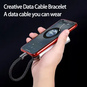 Venta al por mayor de cuero de alta calidad portátil pulsera de cable de moda Mini Cable de carga de datos