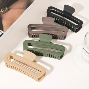 Pinces à <span class=keywords><strong>cheveux</strong></span> carrées de couleur neutre mate 13cm pinces à <span class=keywords><strong>cheveux</strong></span> <span class=keywords><strong>XXL</strong></span> pinces à <span class=keywords><strong>cheveux</strong></span> mates pour femmes <span class=keywords><strong>cheveux</strong></span> épais - Product Image 5