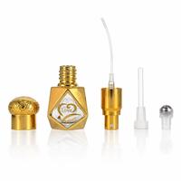 Nouveau flacon de parfum hexagonal à facettes de 8 ml avec motif étoile dorée, applicateur à bille pour bâtonnet, pulvérisateur rechargeable avec bouchon à vis pour huile Attar