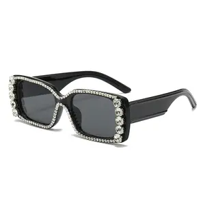 Diamond Box Ladies Fashion Sunglasses Supplied by Leading Sunglasses Manufacturer