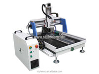 Máquina Fresadora CNC de Escritorio de Nivel Básico con 4 Ejes y Mesa Giratoria de 2x3