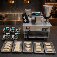 Machine automatique pour la fabrication de raviolis, samosas, pâtes, pelmeni, pierogi, empanadas, tourtes à la viande, et pâtisseries jamaïcaines