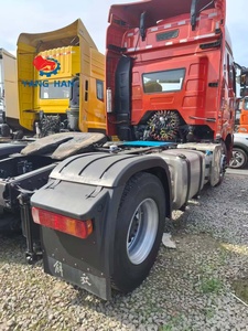 Camión Tractor <span class=keywords><strong>de</strong></span> Eje Único FAW Usado 4x2, Cabeza Tractora para Contenedores <span class=keywords><strong>de</strong></span> Carga en Venta - Product Image 5