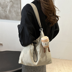 Fashion Women Vintage Nylon Crossbody <b>Bag</b> Large Capacity Portable for Daily School Commute Casual Outdoor Use - Product Image 1