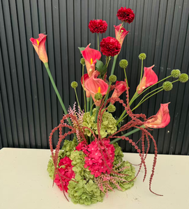 Centrotavola Floreale Personalizzato in Stile Selvaggio con Calla e Ortensie, Sfera di Fiori Artificiali in Seta per Corridoio - Product Image 2