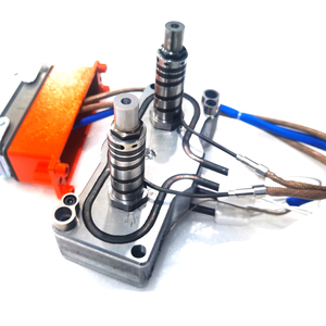 Stampo a iniezione a canale caldo con 2 cavità e un sistema a canale caldo a cancello aperto - Product Image 6