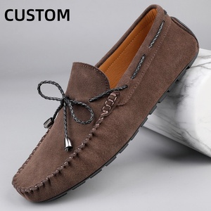 Chaussures décontractées pour hommes Mocassins à enfiler en cuir suédé classiques originaux Mocassins à pois pour hommes - Product Image 1