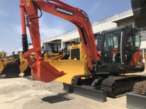 Doosan เครื่องขุดมือสองเครื่องจักร DX60 6ตันน้ำหนักปฏิบัติการสภาพดีสำหรับการก่อสร้างทางวิศวกรรม - Product Image 6