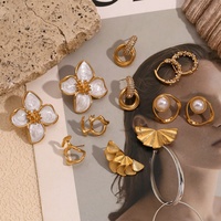 Dreamshow Boucles d'oreilles Fashion Bijoux pour femmes Imitation Perle Boucles d'oreilles plaquées or Set de bijoux en acier inoxydable 316L