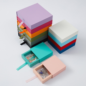 Boîtes personnalisées à logo, boîtes coulissantes en carton, boîtes cadeaux en papier personnalisées, emballage cadeau pour bijoux - Product Image 4