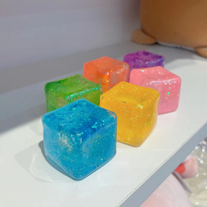Juguete Sensorial Antiestrés Divertido para Niños, Cubo de Hielo Cuadrado con Forma de Copo de Nieve, Maltosa - Product Image 2