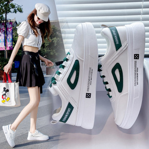 Nouvelles chaussures décontractées pour femmes, épaisses et respirantes, style étudiant, blanches, 2021 - Product Image 3