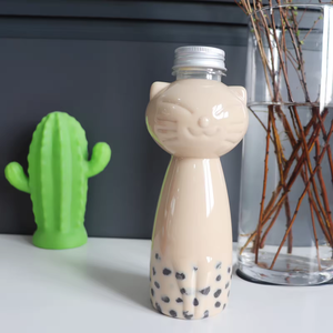 Customized Empty Food Grade <strong>500</strong> ml Cat Shape PET <strong>Plastic</strong> Soda Juice Drinks Packaging <strong>Bottle</strong> with Metal Screw Cap - Product Image 2