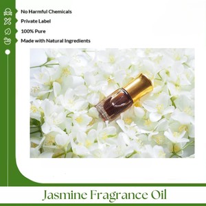 El aceite de jazmín ofrecido tiene su origen en India y es un líquido de color marrón rojizo con un aroma floral, exótico y cálido. - Product Image 2