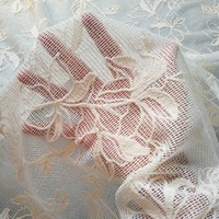 Tissu en dentelle florale respirant et hydrosoluble 100% coton pour vêtements ou robe hawaïenne, tissu en dentelle brodée