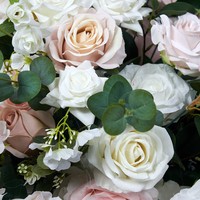 Bloemistbenodigdheden Zomerbos Bruiloft Kunstmatige Witte Rozen Bloembol Eucalyptus Gang Bloemen voor Bruiloft Vloerdecoratie