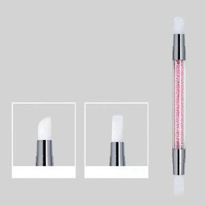 Penna acrilica a doppia <span class=keywords><strong>punta</strong></span> in <span class=keywords><strong>Silicone</strong></span> per unghie con manico in strass, strumento per intagliare lo smalto per la progettazione <span class=keywords><strong>pennello</strong></span> per unghie a doppia <span class=keywords><strong>punta</strong></span> - Product Image 4