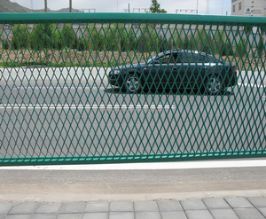 <span class=keywords><strong>Panneau</strong></span> de clôture en métal expansé anti-éblouissement pour voies ferrées, galvanisé à chaud, en acier, pour projets d'infrastructure, directement de l'usine - Product Image 3