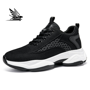 Nouvelles chaussures de sport pour hommes d'été avec intérieur en maille Fly-knit pour un confort accru, chaussures pour hommes, nouveaux styles, chaussures décontractées, semelles de baskets - Product Image 1