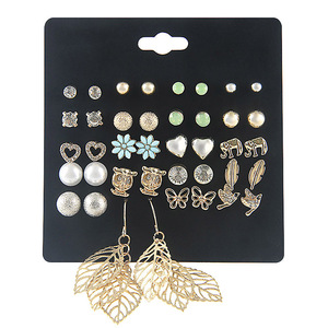 Juego de pendientes con forma de flor retro de estilo coreano, 20 pares, con forma de corazón y lazo, joyería para mujer, regalo, accesorios de moda - Product Image 2