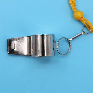 Fischietti con cordino forte suono croccante fischietti alla rinfusa grande nucleo di sughero fischio per allenatori arbitri e funzionari - Product Image 3
