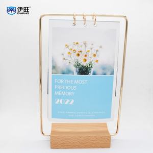 Calendrier de table en bois à feuilles mobiles avec impression de logo personnalisé - Product Image 4