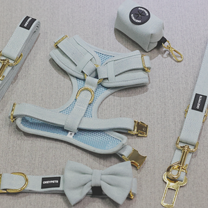 Harness Anjing Denim Warna Biru Kustom Mewah dengan Sublimasi, Termasuk Kalung, Tali, dan Tempat Kantong Kotoran untuk Jalan-jalan di Luar Ruangan - Product Image 2