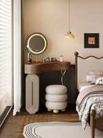 Coiffeuse d'angle triangulaire moderne avec miroir éclairé, en bois massif, rangement intégré, pour petit appartement et chambre à coucher