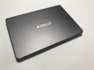 ไดรฟ์โซลิดสเตตอุตสาหกรรมขนาด 2.5 นิ้ว SSD สำหรับงานหนัก ความจุสูง ความเร็วสูง ทนทานต่อสภาพอากาศรุนแรง - Product Image 2
