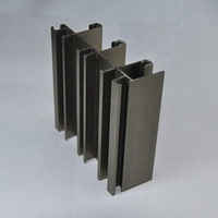 Profils d'extrusion en aluminium sur mesure série 6000, sections usinées CNC anodisées 6063 pour systèmes de cadres de portes et fenêtres